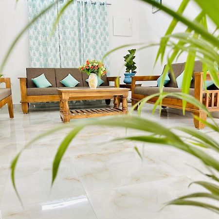 Tirupati Homestay: Luxury AC Apartments with Fast Wi-Fi near Temples Exterior photo