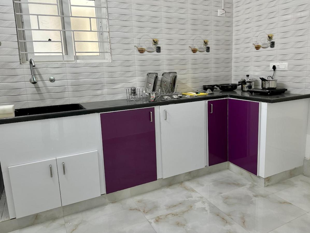 Tirupati Homestay: Luxury AC Apartments with Fast Wi-Fi near Temples Exterior photo
